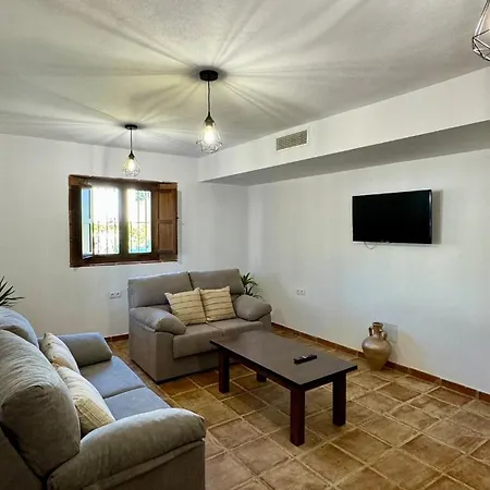 Con Piscina Don Juan Holiday home Ronda